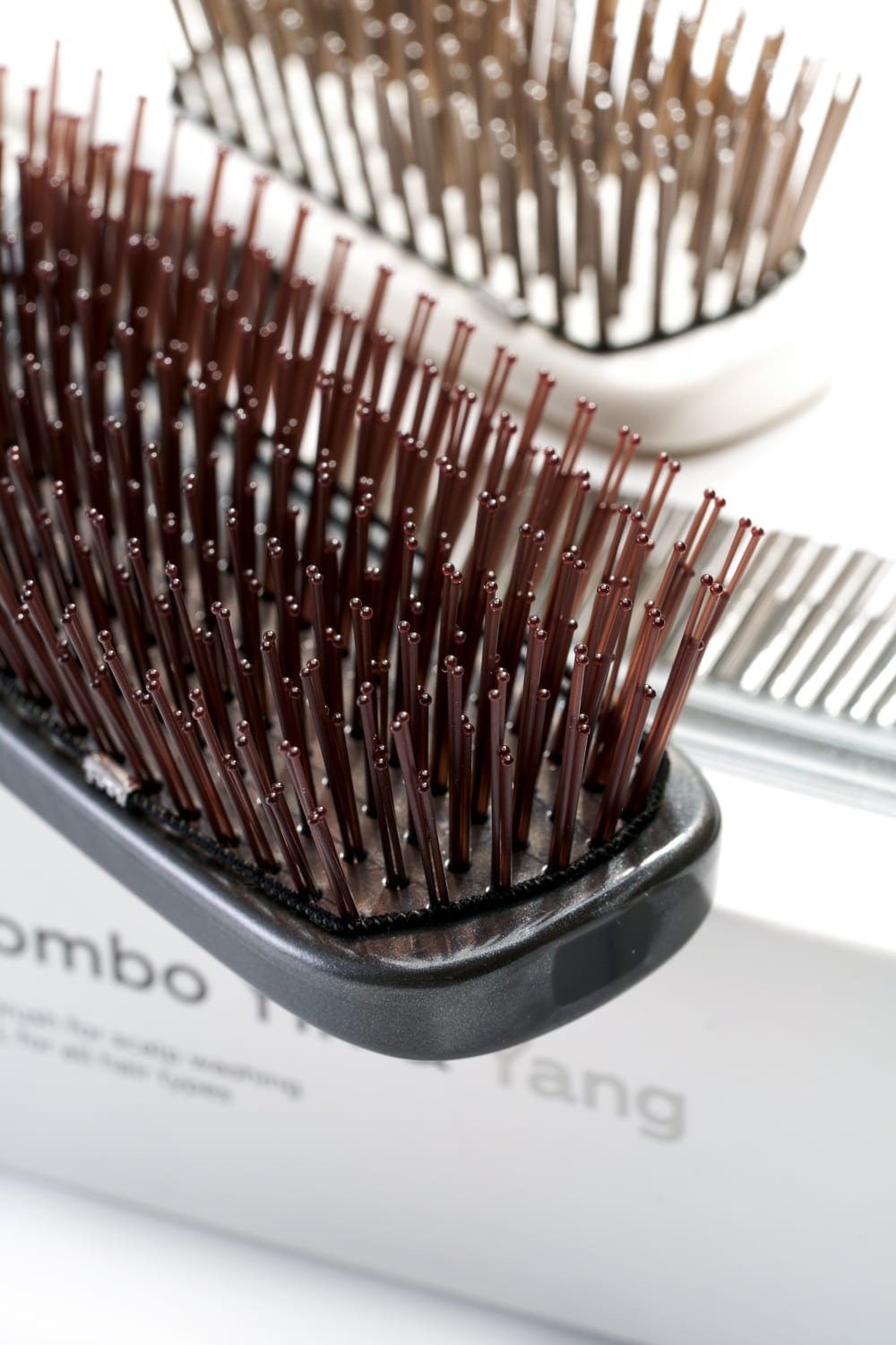 Majestic Scalp Brush Combo Yin & Yang - DAIGO Worldwide